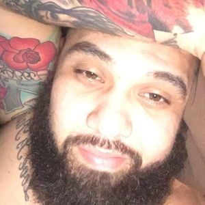 Meet your Posher, Hensi